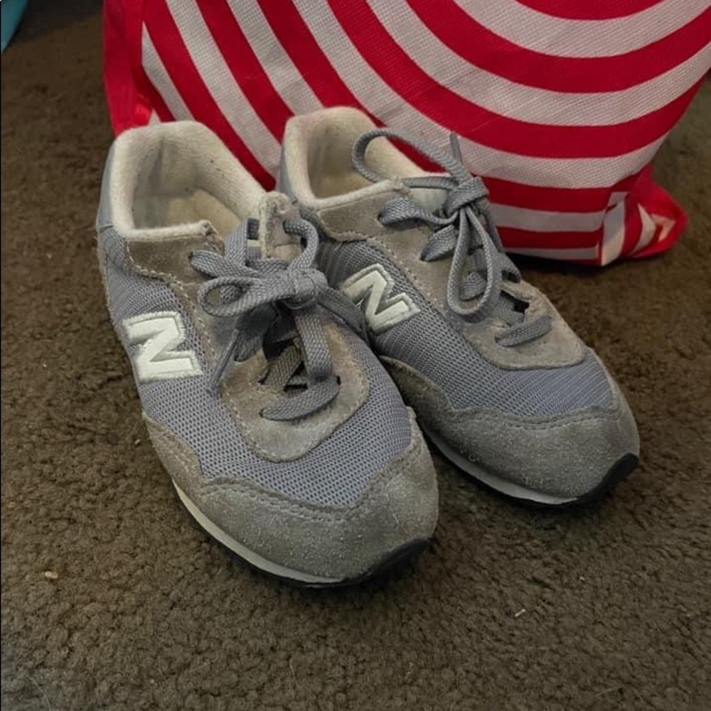 Grey New balance 9.5